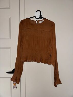 DO+BE Rust Brown Smocked Ruffle Long-Sleeve Blouse